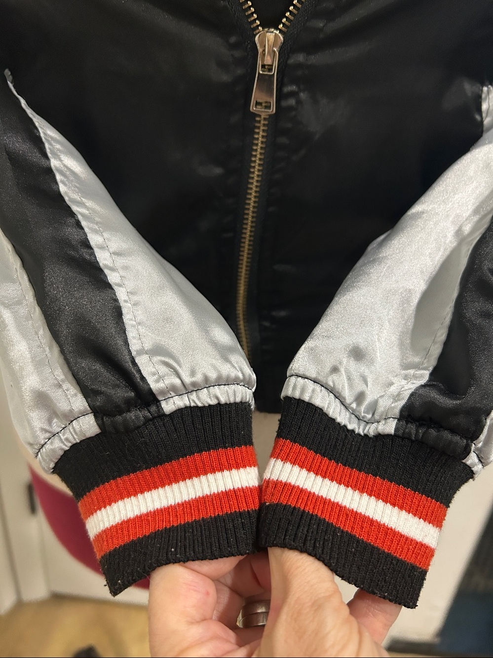 Y2K era Vintage Black Label Satin Sukajan Ebroidered Bomber Jacket |Size Medium - Picture 10 of 14